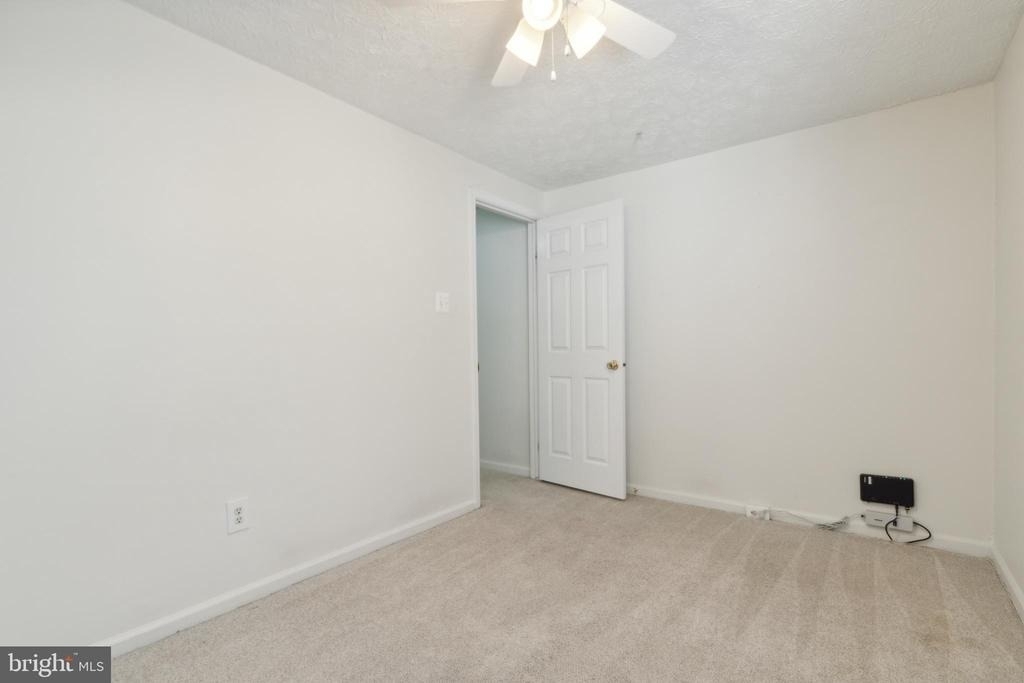 8483 Aurora Court - Photo 21