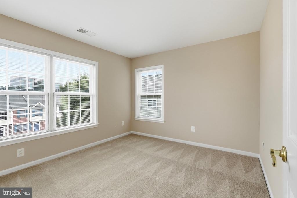 4677 Red Admiral Way - Photo 17