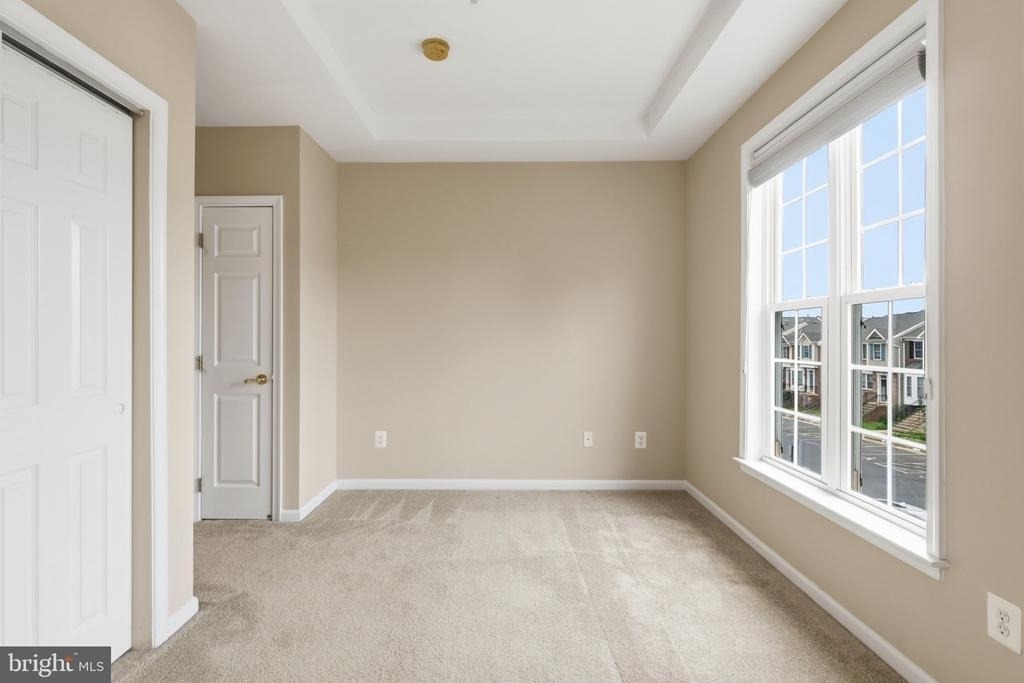 4677 Red Admiral Way - Photo 10