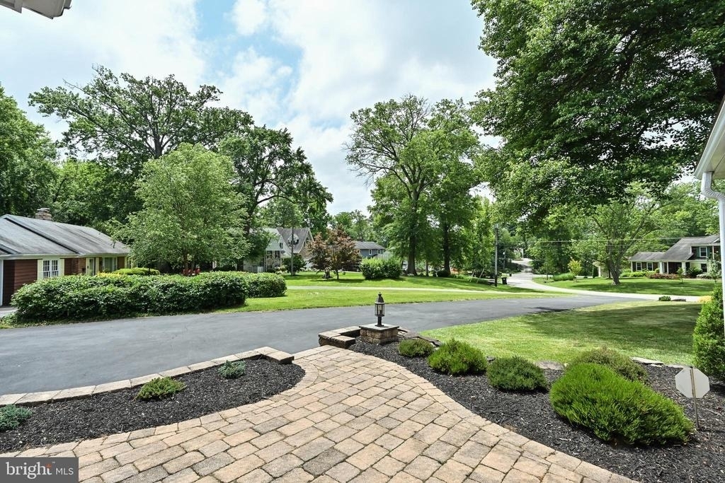 5116 Remington Drive - Photo 6