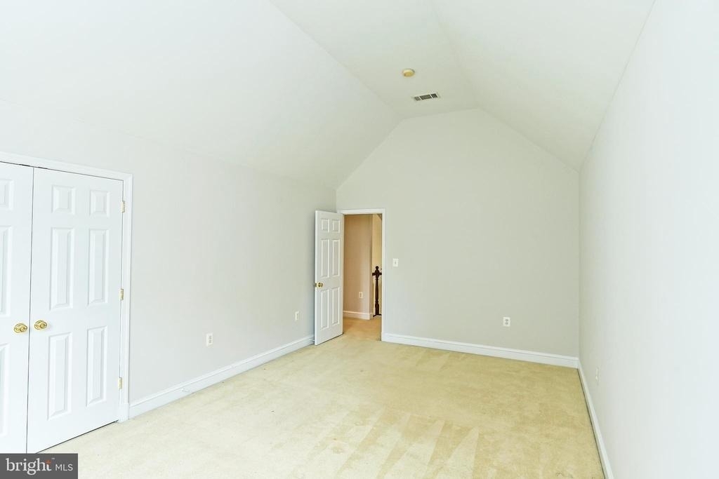 5116 Remington Drive - Photo 55