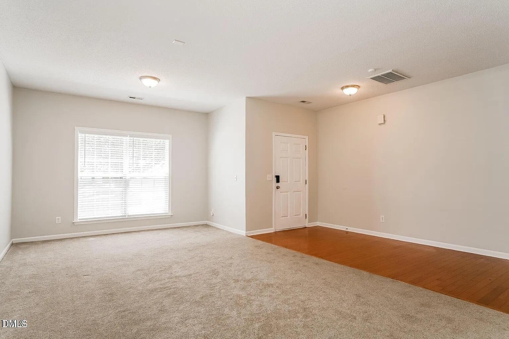 4443 Karlbrook Lane - Photo 4