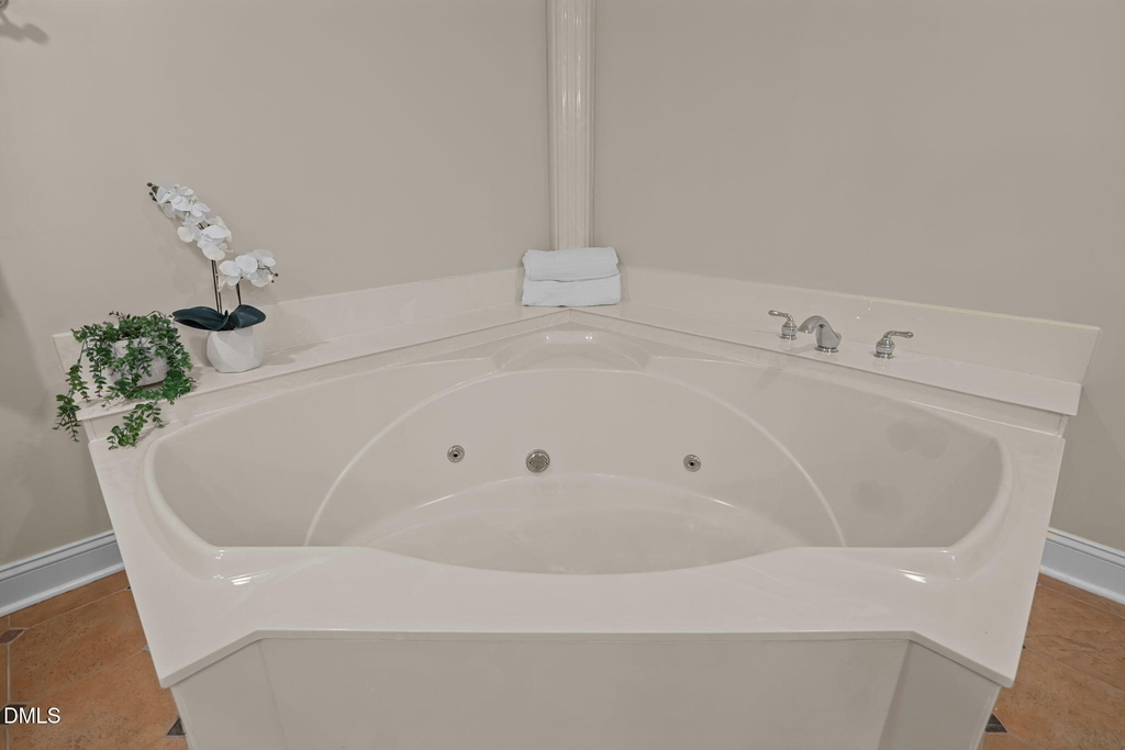 6423 New Market Way - Photo 25