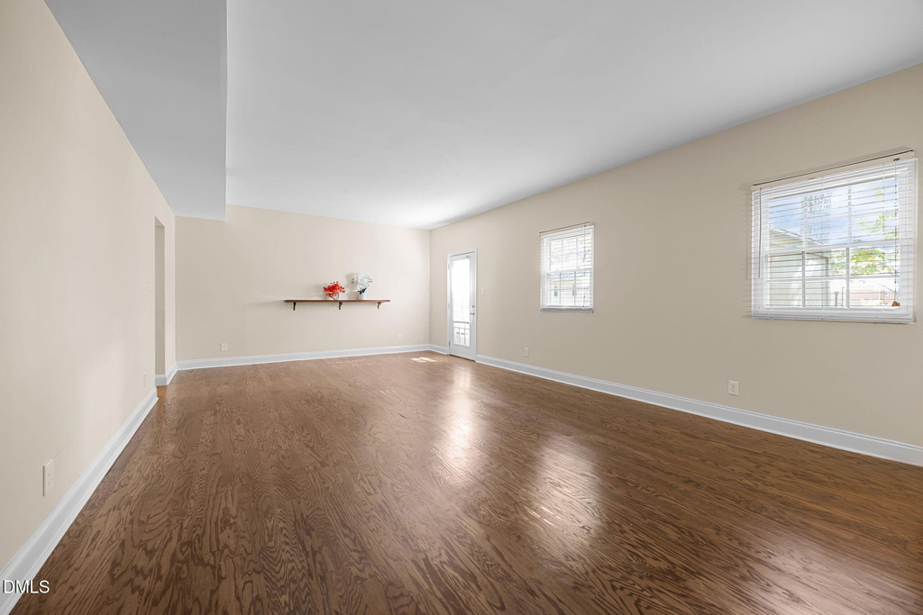 6423 New Market Way - Photo 31