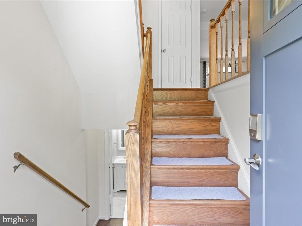 6502 Coachleigh Way - Photo 2