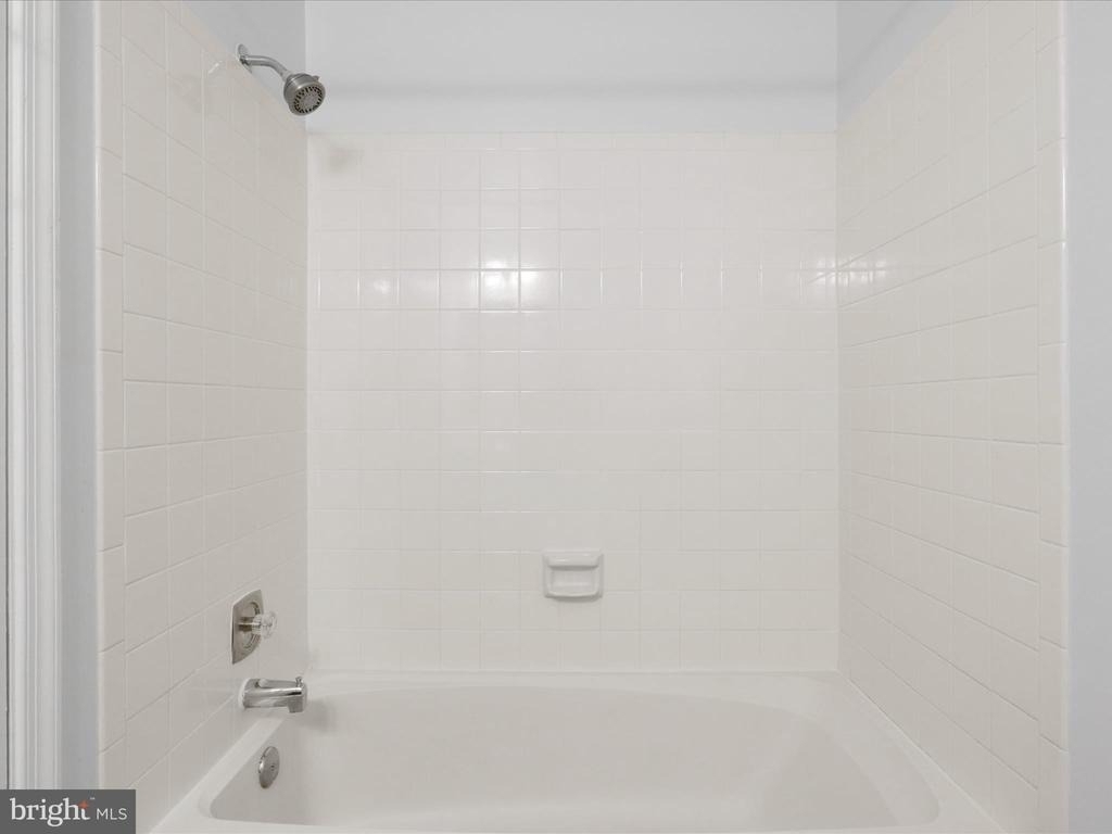 6502 Coachleigh Way - Photo 21