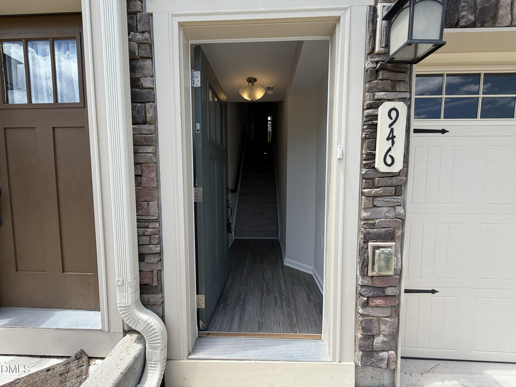 946 Channing Park Circle - Photo 2