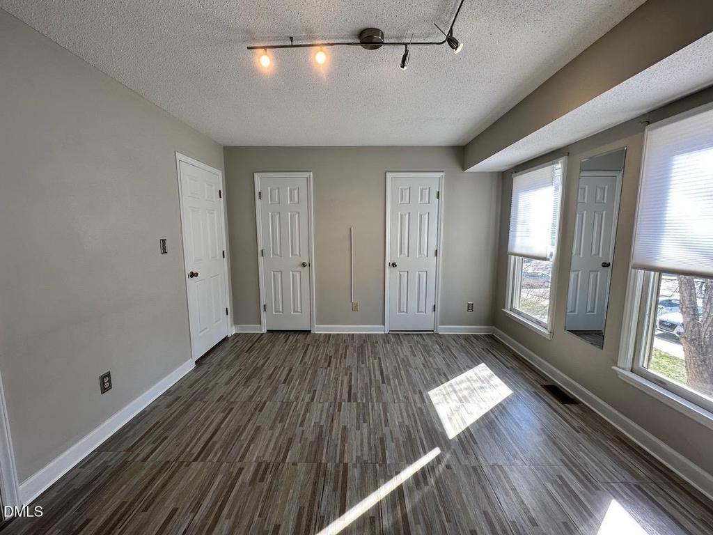 3411 Balfour E - Photo 20