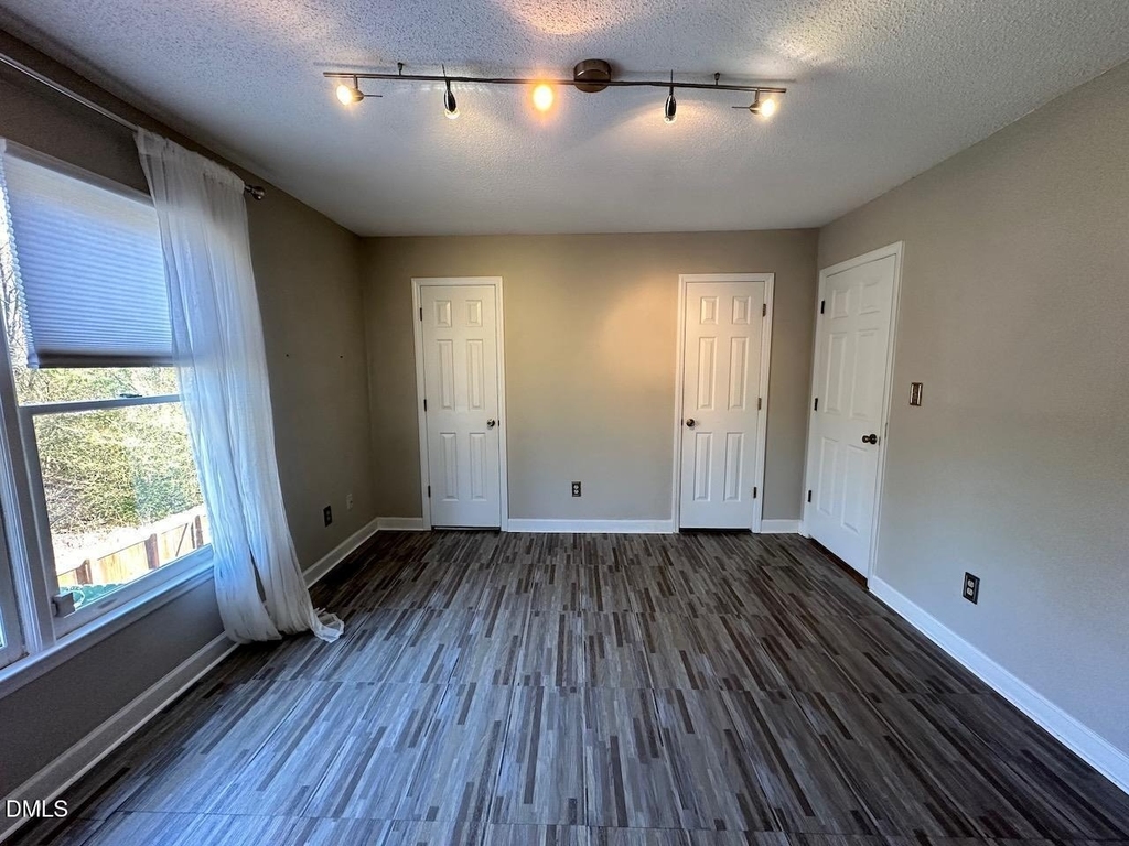 3411 Balfour E - Photo 14