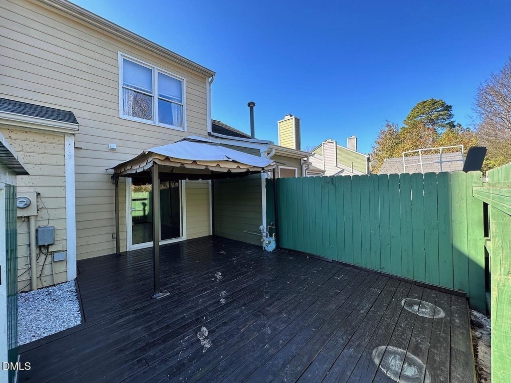 3411 Balfour E - Photo 23