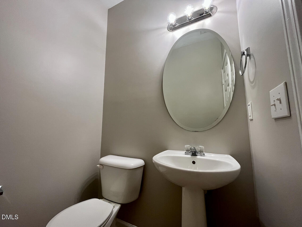 2932 Glade Aster Court - Photo 8