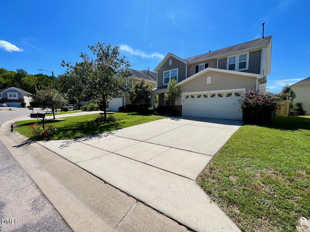 2932 Glade Aster Court - Photo 1