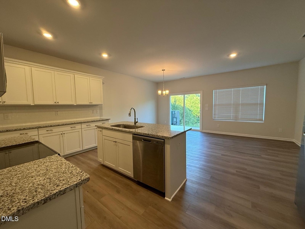 152 Fideaux Boulevard - Photo 9