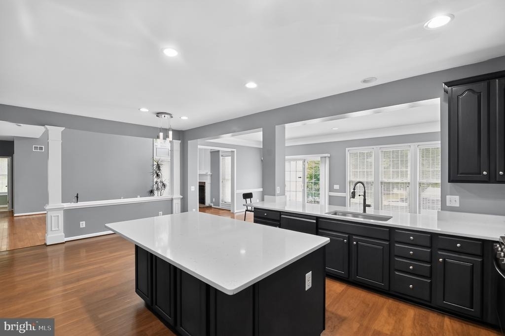 6401 Abingdon Place - Photo 3