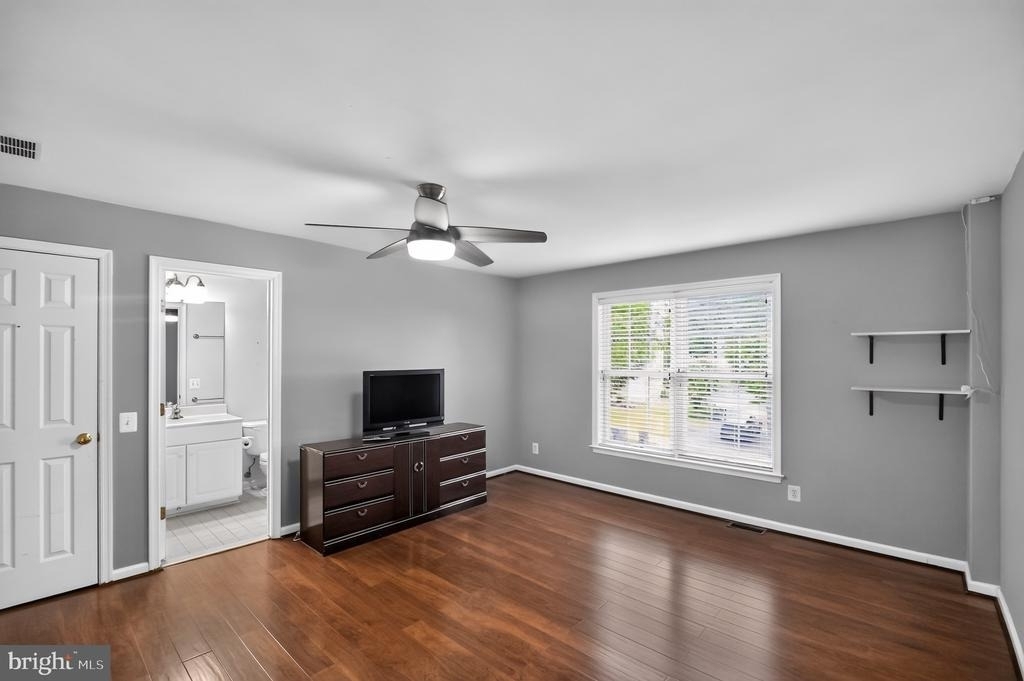 6401 Abingdon Place - Photo 13