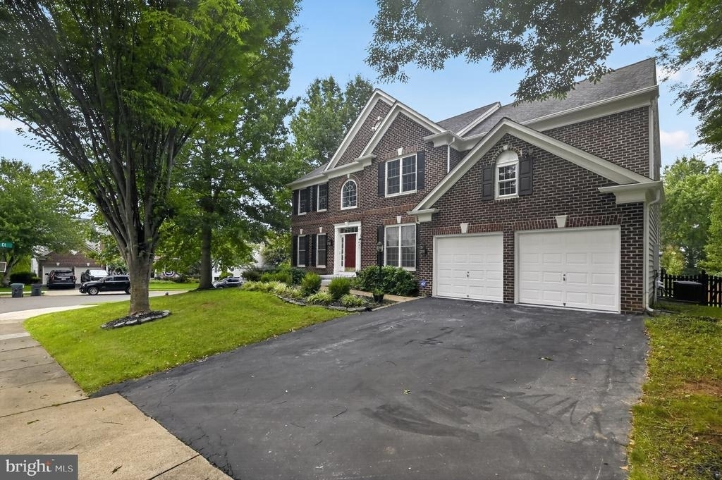 6401 Abingdon Place - Photo 1