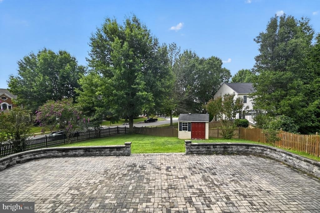 6401 Abingdon Place - Photo 21