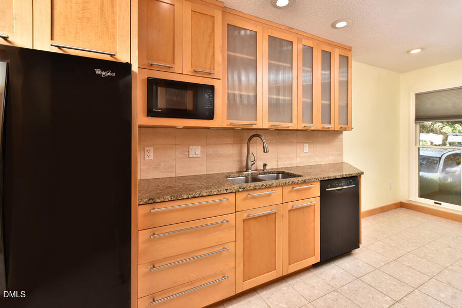102 Mallard Court - Photo 3