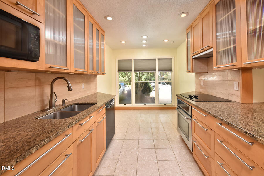 102 Mallard Court - Photo 4