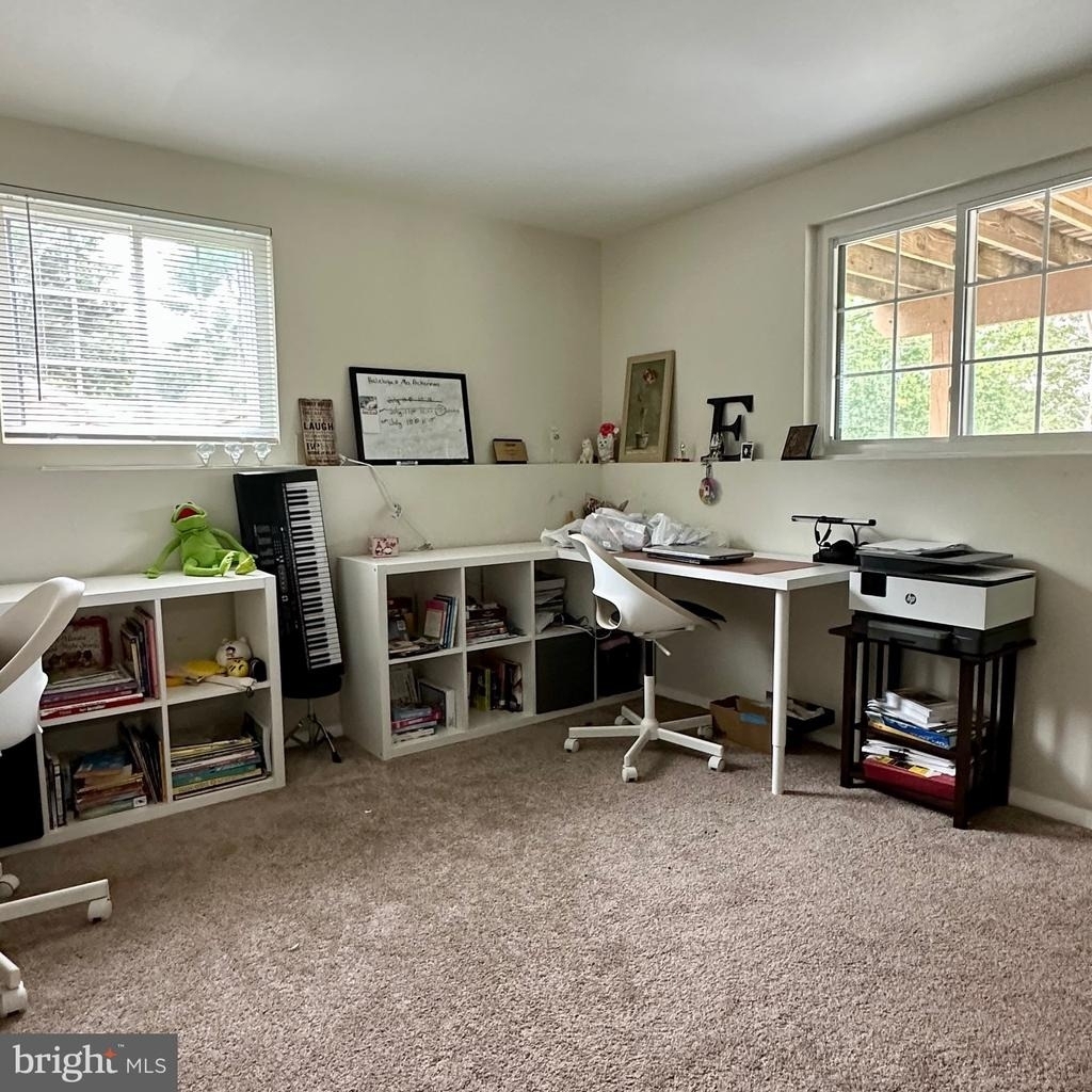 7226 Marr Drive - Photo 10