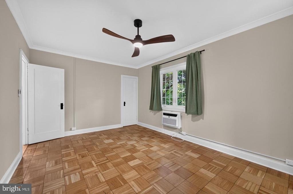 1557 Mount Eagle Place - Photo 25