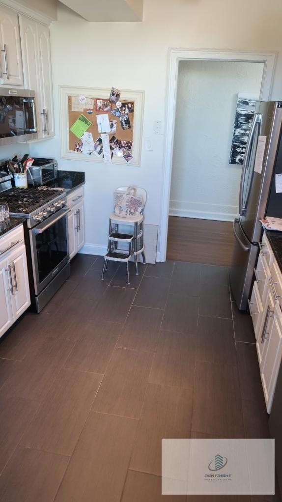 534 W Stratford - Photo 3