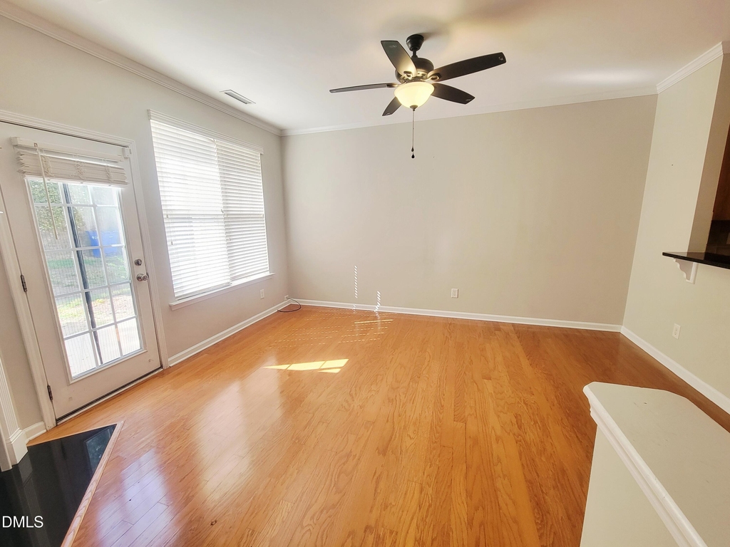 6058 Viking Drive - Photo 18