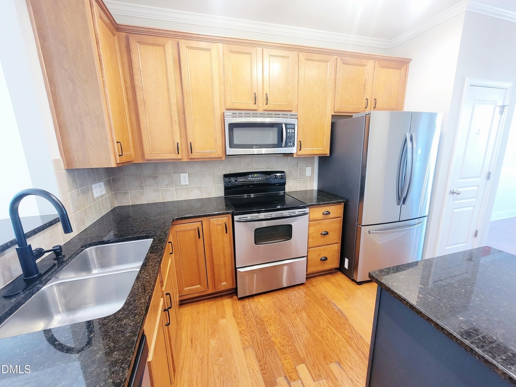 6058 Viking Drive - Photo 12