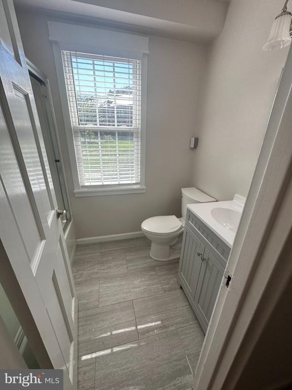 205 E Glebe - Photo 13