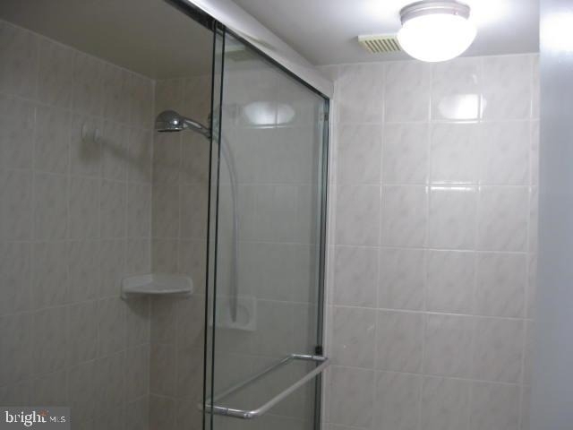 309 Yoakum Parkway - Photo 23