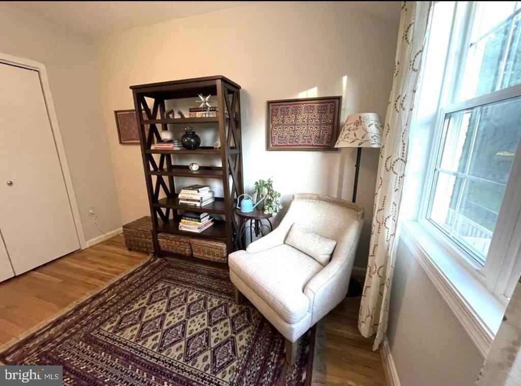 3824 Jay Avenue - Photo 7