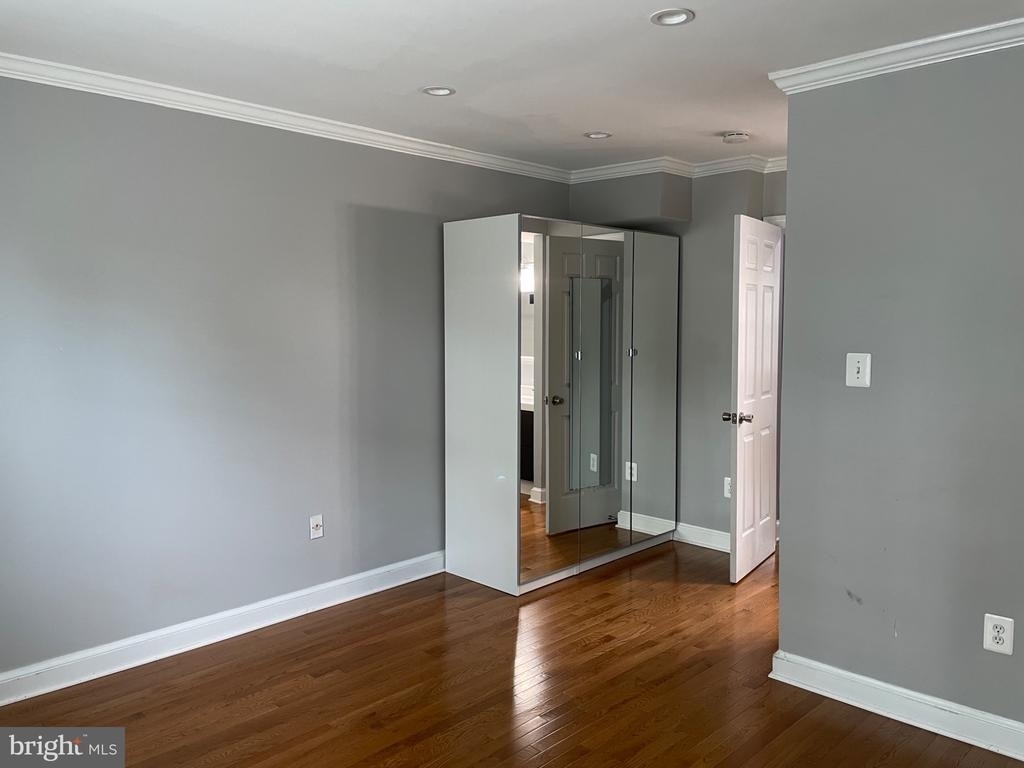 1822 21st Street N - Photo 26