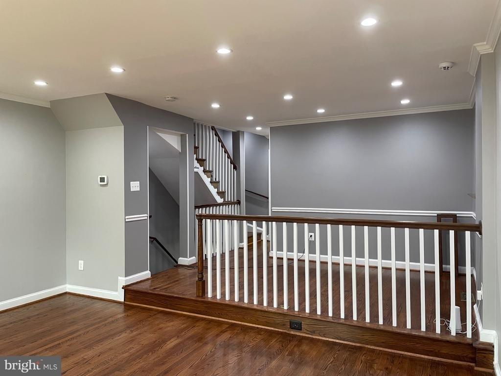 1822 21st Street N - Photo 13