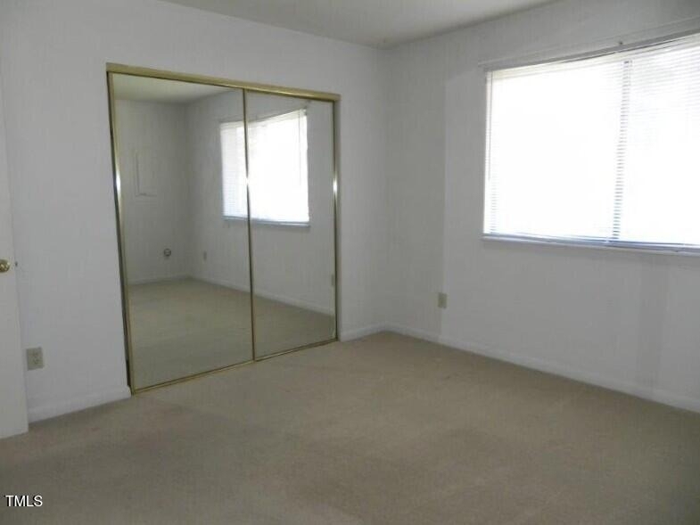 340 Summerwalk Circle - Photo 11