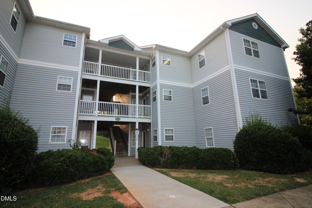 2010 Wolfmill Drive - Photo 0