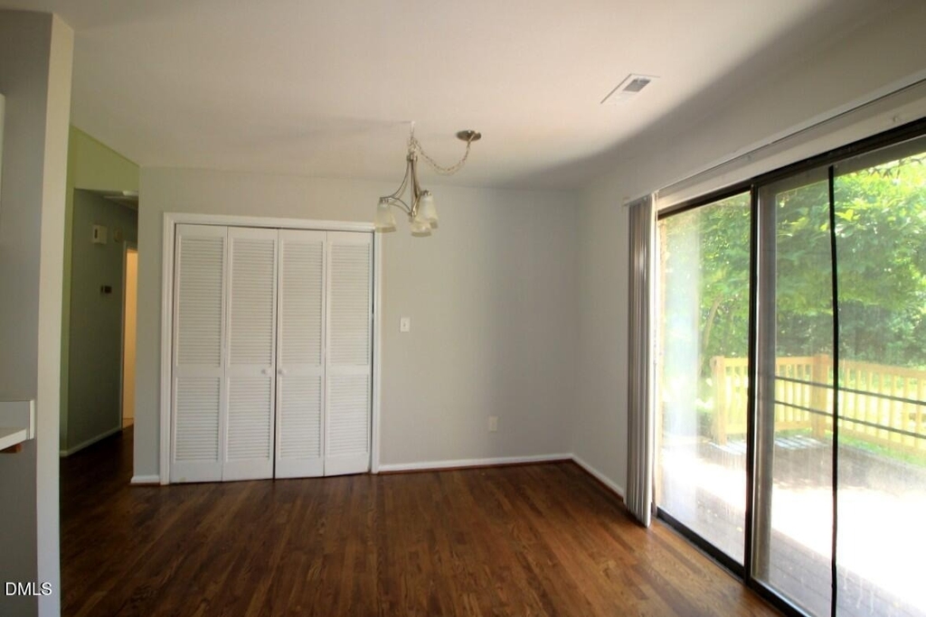 2833 Seclusion Court - Photo 4