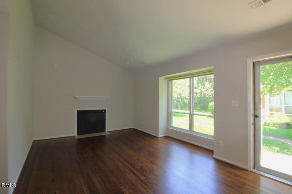 2833 Seclusion Court - Photo 2
