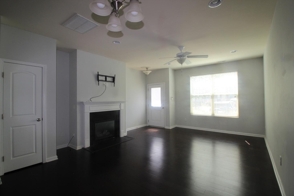 73 Pocono Drive - Photo 3