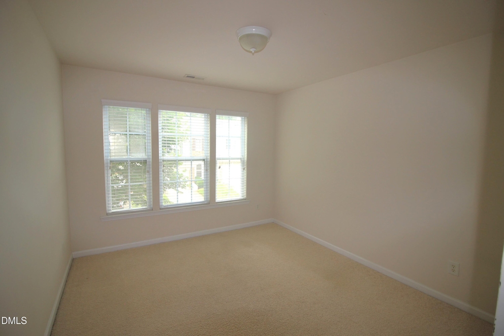 8709 Owl Roost Place - Photo 11