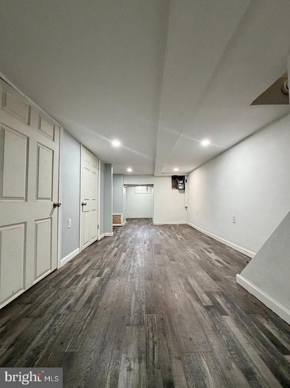 2555 N Hollywood Street - Photo 14