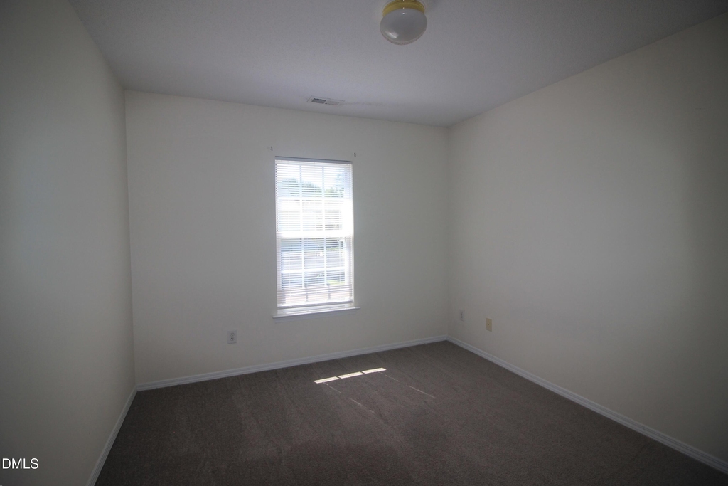 8439 Haines Creek Lane - Photo 12