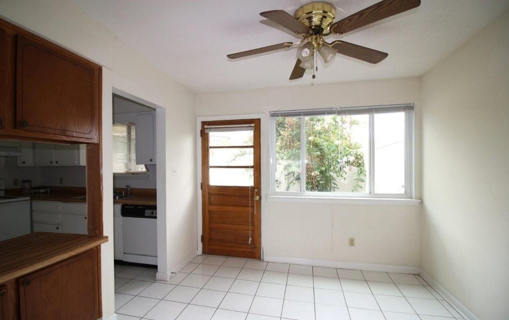2333 Champion Court - Photo 3