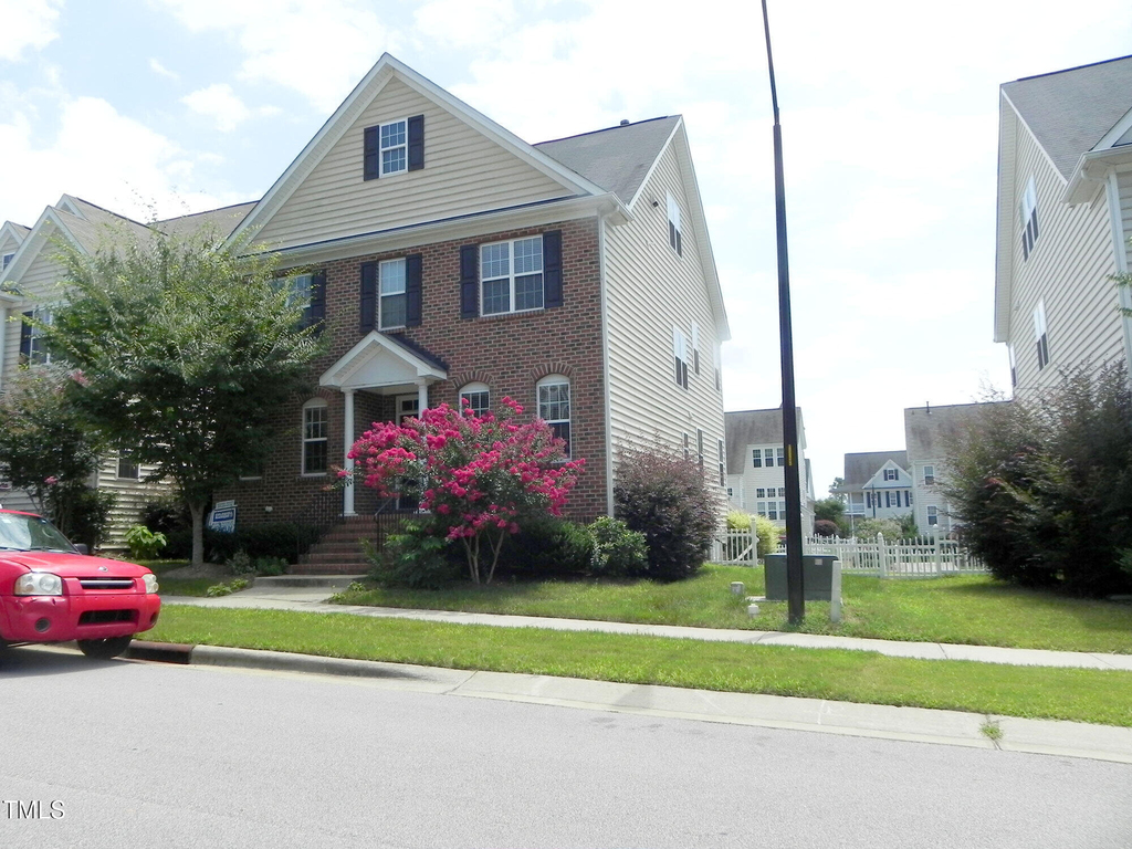 217 Butterbiggins Lane - Photo 0