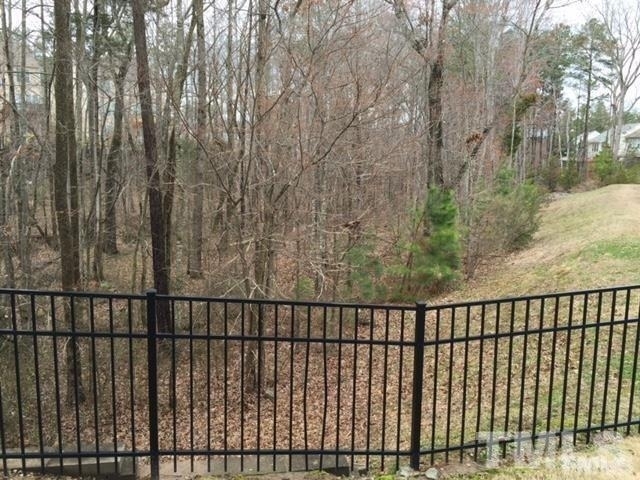 300 Dyersville Drive - Photo 11