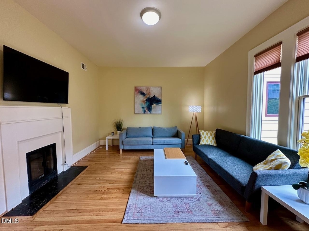 2200 Hope Street - Photo 3