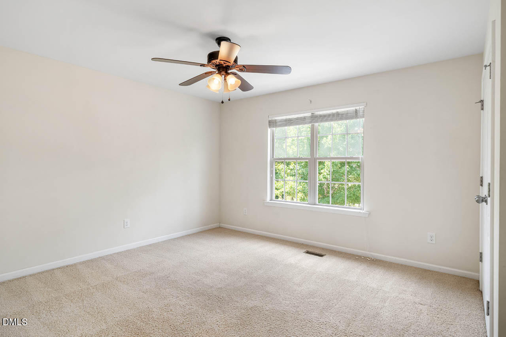 453 Sandy Whispers Place - Photo 34