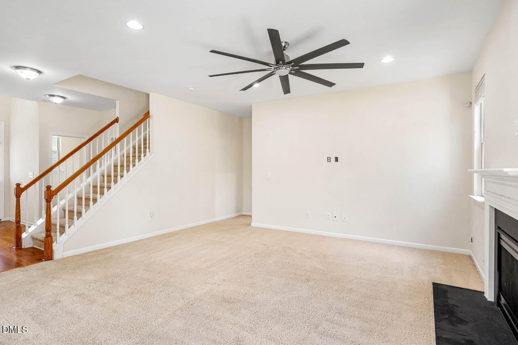 453 Sandy Whispers Place - Photo 17