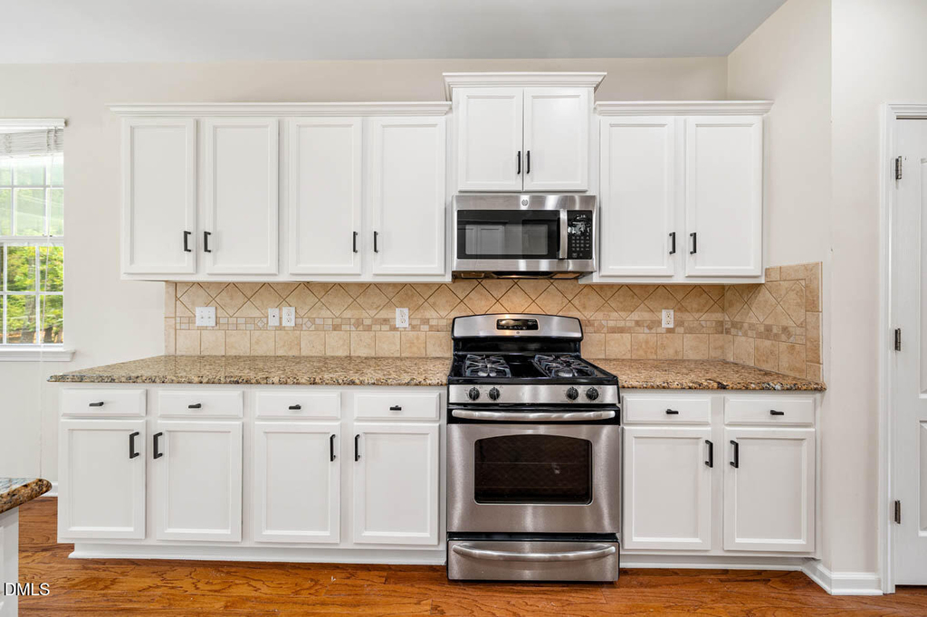 453 Sandy Whispers Place - Photo 6