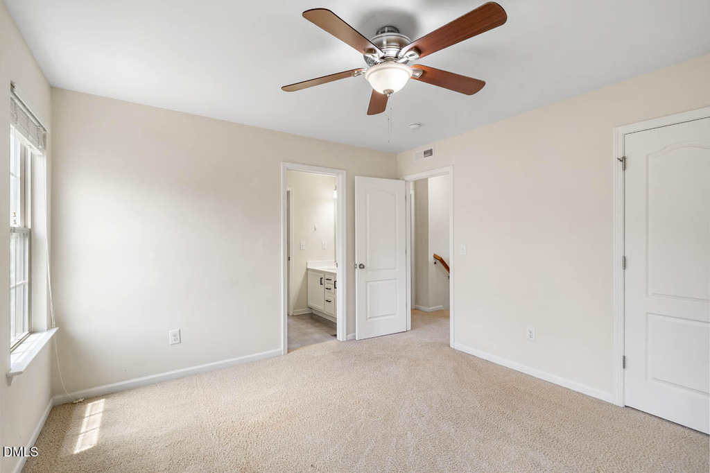 453 Sandy Whispers Place - Photo 31