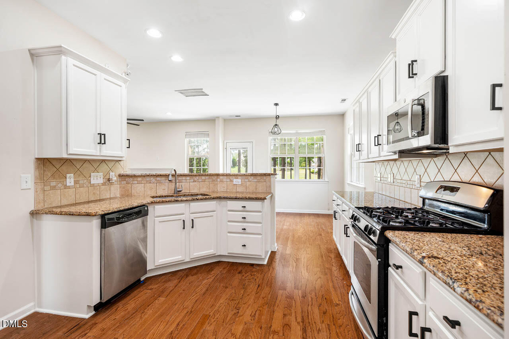 453 Sandy Whispers Place - Photo 7